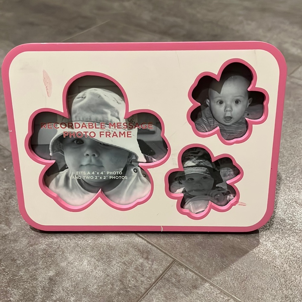 (free if bundled) Pink Photo Frame